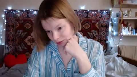 Elis online show from 12-17-24, 12:11