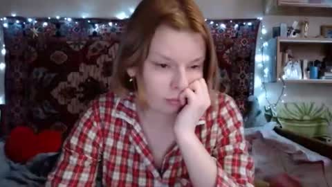 Elis online show from 03-05-25, 02:12