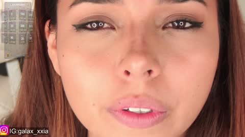 Snapshot of miss_galaxxia chatting on 01-07-25, 10:11  Elisabeth  IG galax xxia       online show from 01-07-25, 10:11