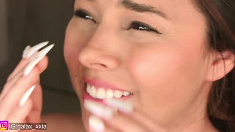 Snapshot of miss_galaxxia chatting on 02-07-25, 01:47  Elisabeth  IG galax xxia       online show from 02-07-25, 01:47