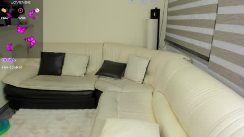 insta    online show from 02-03-25, 07:51