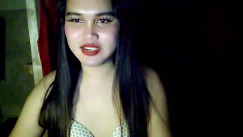 Snapshot of miss_horny139736 chatting on 12-14-25, 02:00 miss_horny139736 online show from 12-14-25, 02:00