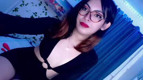miss_hornydoll online show from 01-09-25, 03:47