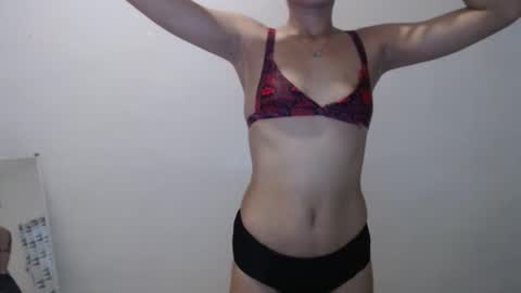 Snapshot of miss_janex chatting on 11-27-25, 09:39 Hey is me aubses online show from 11-27-25, 09:39