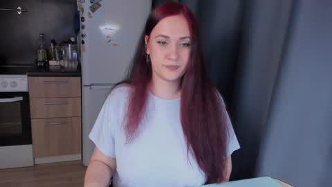 Snapshot of miss_jess_rabbit chatting on 01-27-25, 04:43 Jess online show from 01-27-25, 04:43