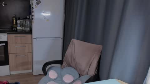 Snapshot of miss_jess_rabbit chatting on 02-26-25, 01:19 Jess online show from 02-26-25, 01:19