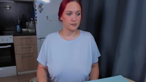 Snapshot of miss_jess_rabbit chatting on 10-15-25, 12:27 Jess online show from 10-15-25, 12:27