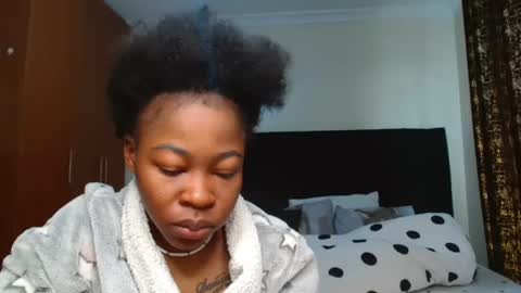 Miss Kiarrafit online show from 01-13-25, 11:30