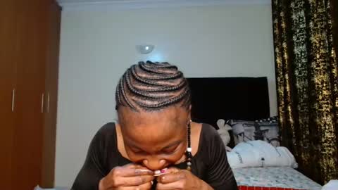 Miss Kiarrafit online show from 03-02-25, 04:32