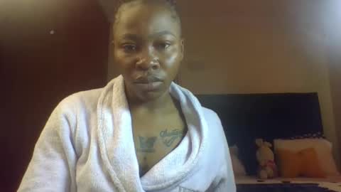 Miss Kiarrafit online show from 09-11-25, 08:36