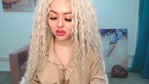 miss_kiten online show from 02-10-25, 07:49