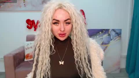 miss_kiten online show from 02-12-25, 07:56