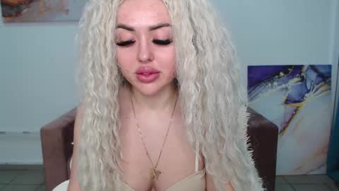 miss_kiten online show from 03-03-25, 12:37