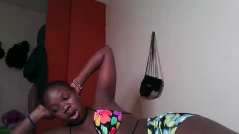 Snapshot of miss_kookie chatting on 01-30-25, 07:39 miss_kookie online show from 01-30-25, 07:39