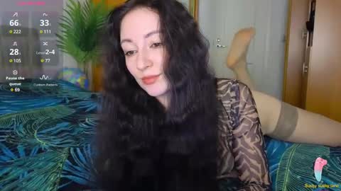 Snapshot of miss_leee chatting on 03-03-25, 09:55 Laura online show from 03-03-25, 09:55
