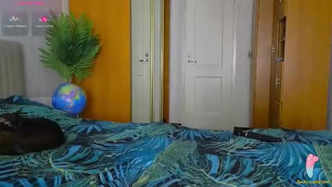 Laura online show from 12-02-25, 10:09