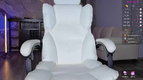 Melina online show from 10-07-25, 01:52