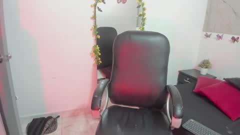 Luci online show from 03-03-26, 01:39