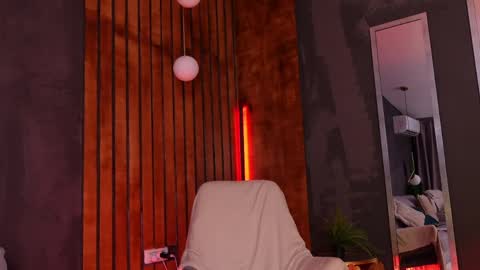 Snapshot of miss_m chatting on 05-26-26, 08:05 miss_m online show from 05-26-26, 08:05