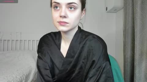 Jenny online show from 09-15-25, 05:13