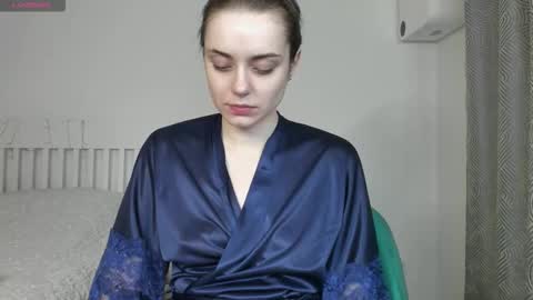 Jenny online show from 09-17-25, 06:53