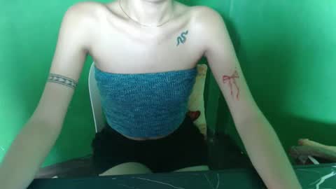 miss_mailyn online show from 10-22-25, 08:36