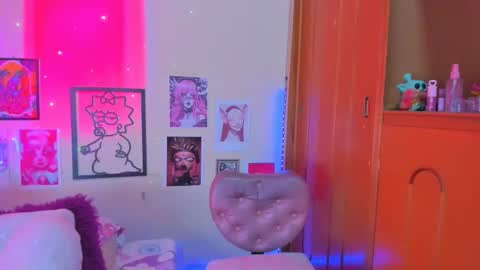 Snapshot of miss_meggaann chatting on 02-07-26, 11:41 MEGG online show from 02-07-26, 11:41