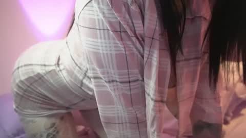 Alejandra online show from 10-07-25, 10:29