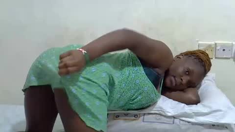 monroe online show from 02-12-26, 07:25