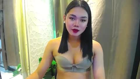Snapshot of miss_precious_xx chatting on 03-20-26, 04:50 Precious online show from 03-20-26, 04:50
