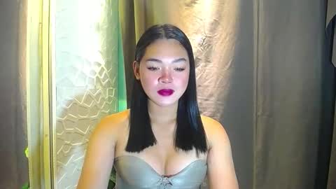Snapshot of miss_precious_xx chatting on 03-24-26, 02:16 Precious online show from 03-24-26, 02:16
