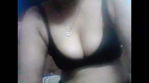 Snapshot of miss_priya chatting on 01-10-26, 10:06 PRIYA online show from 01-10-26, 10:06
