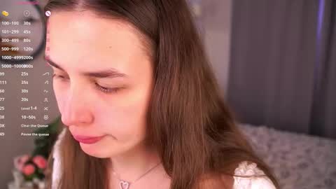 Leonor online show from 11-09-25, 06:12