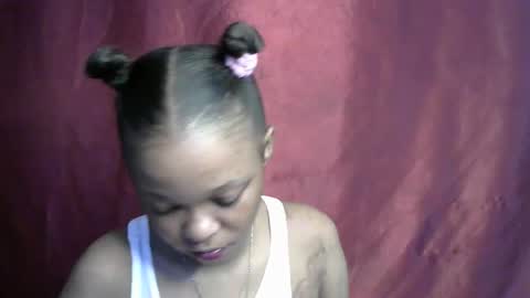 miss_rihanna2 online show from 09-17-25, 05:31
