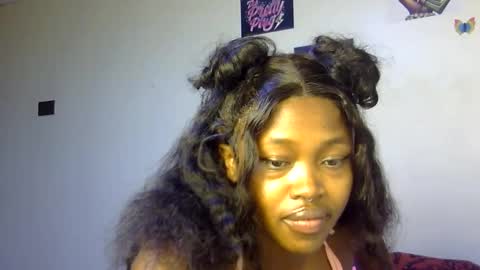 Snapshot of miss_sexyyy chatting on 10-14-25, 09:15 miss_sexyyy online show from 10-14-25, 09:15