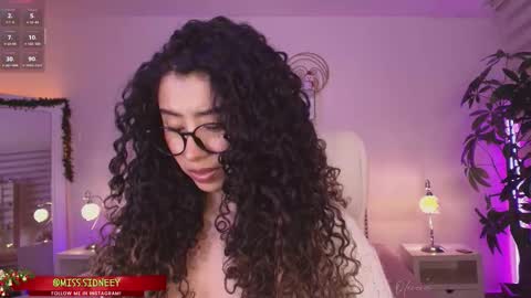 Amy Olivera online show from 12-04-25, 12:58