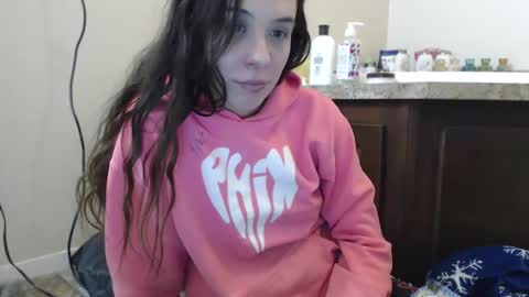 Bella online show from 03-03-25, 06:33