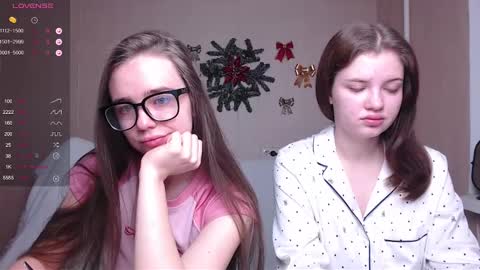 Bella online show from 12-29-24, 02:49