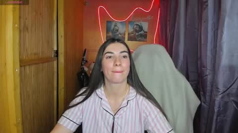 Snapshot of miss_tasy chatting on 02-18-25, 06:26 Melanie January 15th is my birthday there will be an interesting show online show from 02-18-25, 06:26