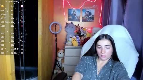 Snapshot of miss_tasy chatting on 09-26-25, 11:03 Melanie January 15th is my birthday there will be an interesting show online show from 09-26-25, 11:03