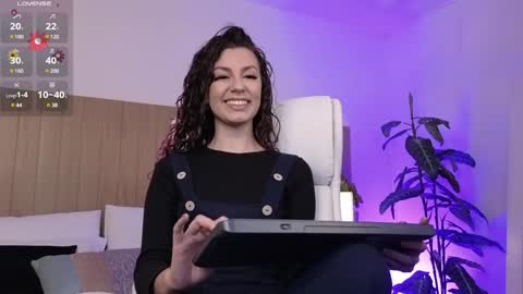Snapshot of miss_toronto chatting on 01-03-25, 11:46 Adara Lpez online show from 01-03-25, 11:46