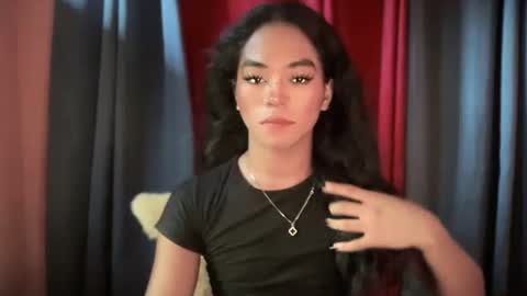 Snapshot of miss_veron_xoxo chatting on 11-08-25, 06:46 miss_veron_xoxo online show from 11-08-25, 06:46