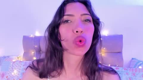 Snapshot of miss_veronica2 chatting on 02-10-25, 05:52 Miss Veronica online show from 02-10-25, 05:52