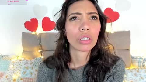 Snapshot of miss_veronica2 chatting on 02-15-25, 12:43 Miss Veronica online show from 02-15-25, 12:43