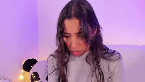 Snapshot of miss_veronica2 chatting on 03-03-25, 12:16 Miss Veronica online show from 03-03-25, 12:16