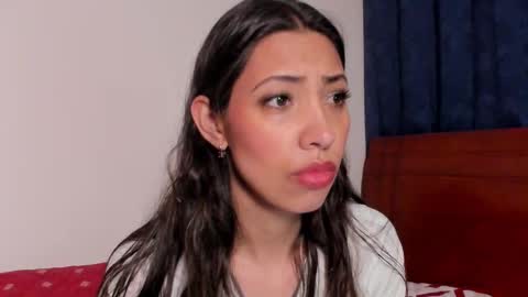 Miss Veronica online show from 11-18-25, 01:15