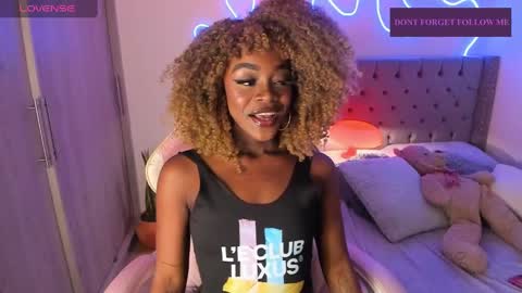 Snapshot of miss_west chatting on 03-01-25, 07:51 Tay Tay Independent Model online show from 03-01-25, 07:51