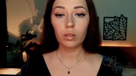 The divine Beverly online show from 12-05-24, 10:33