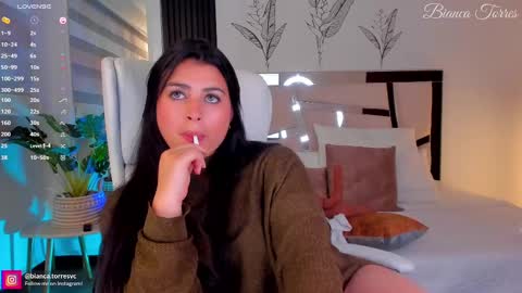Bianca Torres online show from 02-12-25, 02:45