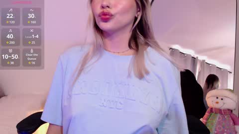 MissBlair online show from 12-18-24, 03:11